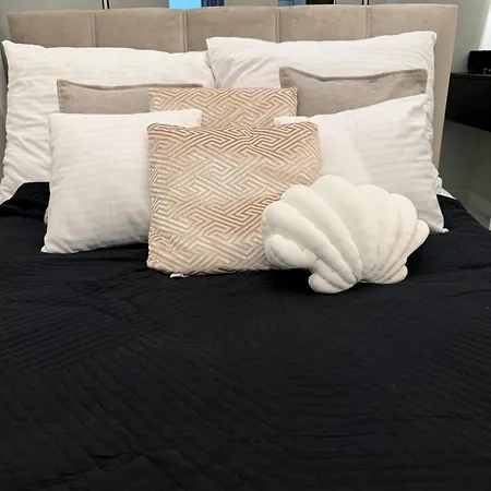 Gold Z Widokiem Na Morze Apartament
