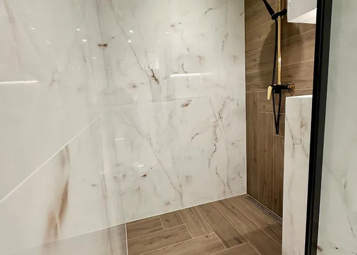 Gold Z Widokiem Na Morze Апартаменты *