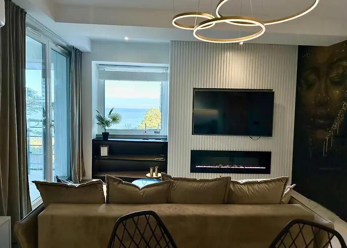 Gold Z Widokiem Na Morze Апартаменты Дзивновек